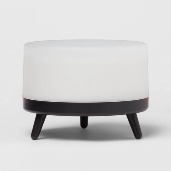 Threshold Mid-Century White and Black Footed Base 300ml Scent Diffuser NWT - Picture 1 of 3